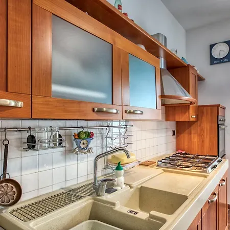 Dimora Savorelli, Ampio Zona Vaticano Rome
