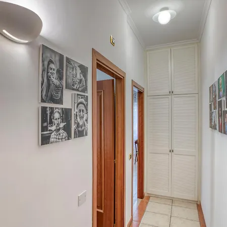 Dimora Savorelli, Ampio Zona Vaticano * Rome