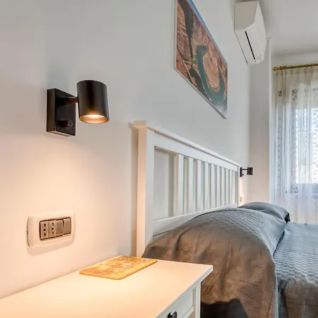 Dimora Savorelli, Ampio Zona Vaticano Apartment